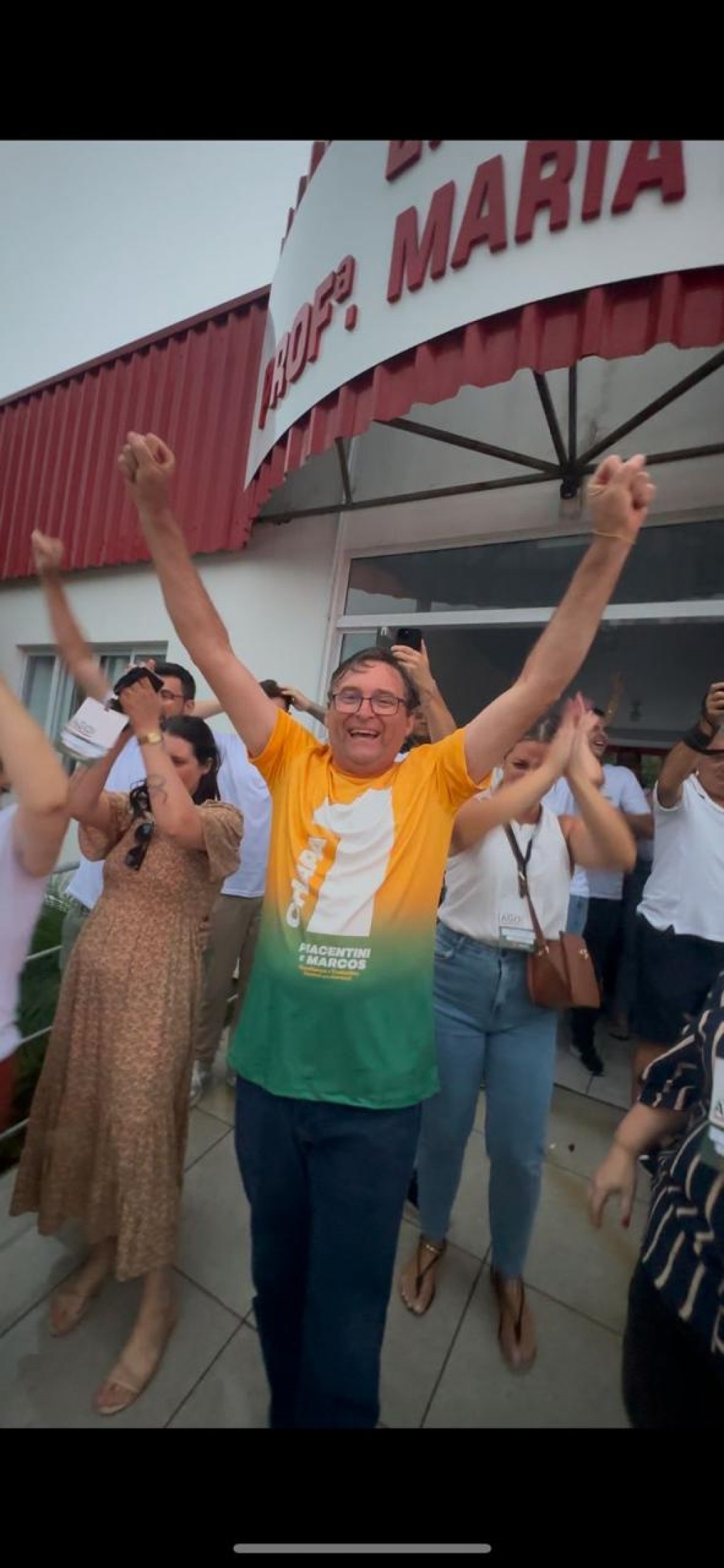 Marcos é eleito como vice presidente